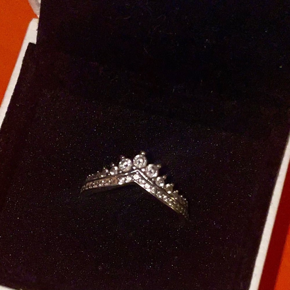 ♥️Pandora wishbone ring♥️